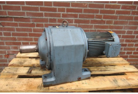 25 RPM 5,5 kW Asmaat 60 mm. Used.